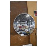 round mirror