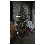 6.5ft pre lit tree