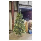 6.5ft prelit tree