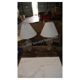 2 table lamps