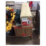 1 LOT CHRISTMAS DECORATIVES