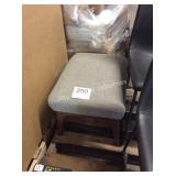1 LOT FABRIC STOOL