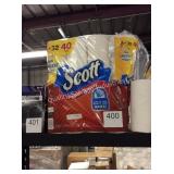 1 LOT SCOTT PAPER TOWELS