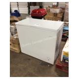 1 LOT CHEST FREEZER