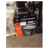 1 CTN PAPER SHREDDER