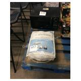 1 LOT TWIN MATTRESS PAD