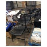 1 LOT 3 FOLDING CHAIRS