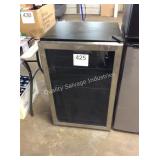 1 LOT WP BEVERAGE CENTER