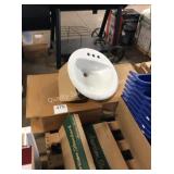 1 LOT 2 LAVATORY SINKS