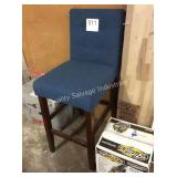 1 LOT BAR STOOL