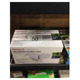 1 CTN HONEYWELL SECURITY LIGHT