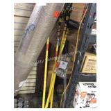 1 LOT (5) LIGHT BULB CHANGING KITS