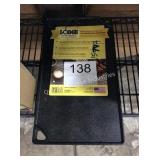 1 LOT LODGE CAST IRON GRIDDLE