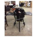 1 LOT CHAR GRILL KETTLE GRILL