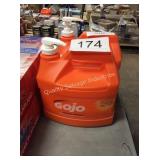 1 LOT (2) 1-GALLON GOJO HAND CLEANER