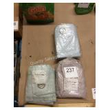 1 LOT ASST CURTAIN PANELS