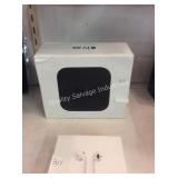 1 LOT APPLE TV 4K HDR 32 GB (DISPLAY)