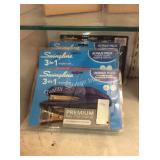 1 LOT 4 SWINGLINE 3 IN 1 STAPLER SETS (DISPLAY)