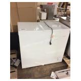 1 LOT FRIGIDAIRE 7CT FT CHEST FREEZER