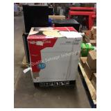 1 CTN FRIGIDAIRE 5CU FT CHEST FREEZER