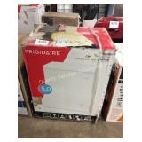 1 CTN FRIGIDAIRE 5CU FT CHEST FREEZER