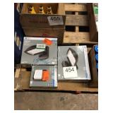 3 CTN LED FLOOD LIGHTS
