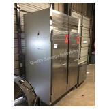 1 LOT  TRAULSEN 2 DOOR REFRIGERATOR
