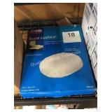 1 LOT MEDICAL FOAM CUSHION
