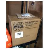 1 CTN ENGLISH WALNUT PIECES