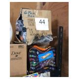 2 CTN (11) HOT WHEELS LUNCH BAGS