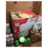 1 LOT FRIGIDAIRE CHEST FREEZER