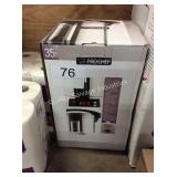 1 LOT PRO CHEF COFFEE MAKER