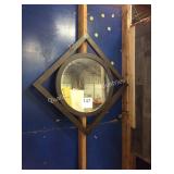 1 LOT ACCENT MIRROR