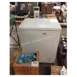 1 LOT FRIGIDAIRE CHEST FREEZER