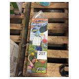 1 LOT TETHER BALL SPLASHER GAME