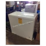 1 LOT HAIER CHEST FREEZER