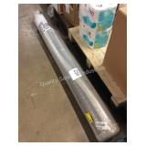 1 LOT 5 X 7 AREA RUG