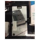 1 LOT LONI 6USB/3 POWER SOCKETS (DISPLAY)
