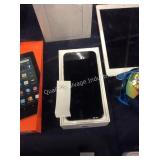 1 LOT IPHONE X AT&T SILVER 64GB W/ ACCESSORIES