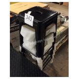 1 LOT 4 BAR STOOLS
