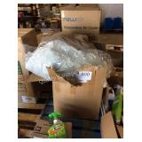 1 LOT STORE MERCHANDISE