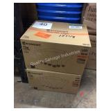 2 CTN LED LIGHT BULBS