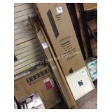 1 CTN BROOM/MOP HANDLES