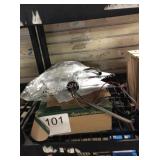 1 LOT CHROME KITCHEN FAUCET