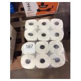 1 LOT 12 ROLLS PAPER TOWELS