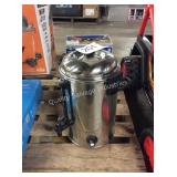 1 CTN SOLO HOT WATER BOILER