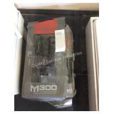 1 LOT SURFINE M300 COMPACT SCOUT LIGHT (DISPLAY)