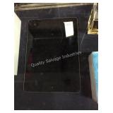 1 LOT IPAD 6TH GEN 13.4" 32GB (DISPLAY)