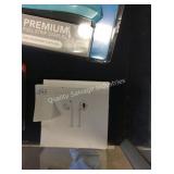 1 LOT APPLE AIR PODS (DISPLAY)