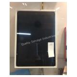 1 LOT IPAD 5TH GEN 13.1" 32GB W/ ACCESSORIES